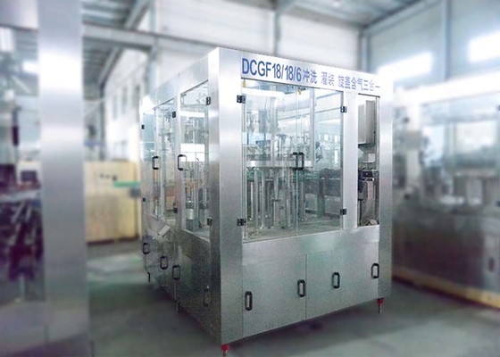 중국 이산화탄소 1에서 탄산 음료 충전물 기계 Rinser 충전물 캐퍼 3 협력 업체