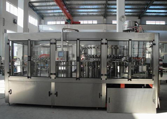 중국 3000BPH 음료 충전물 기계, 세륨을 가진 탄산 음료 병에 넣는 장비 협력 업체