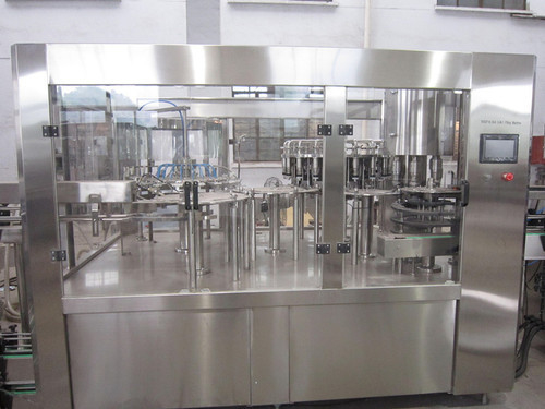 중국 높은 정밀도 주스 충전물 기계, 주스 포장 장비 RCGF70-70-18 협력 업체
